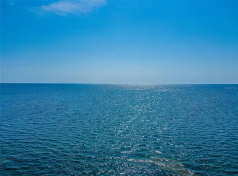 494 Village Drive Tarpon Springs FL 34689