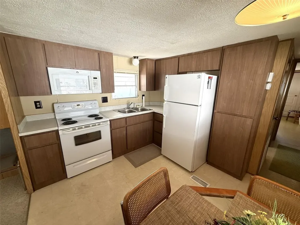 212 Wolverine Avenue North Port FL 34287