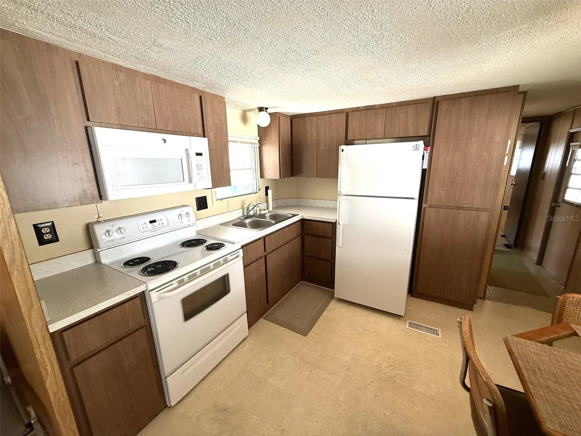 212 Wolverine Avenue North Port FL 34287