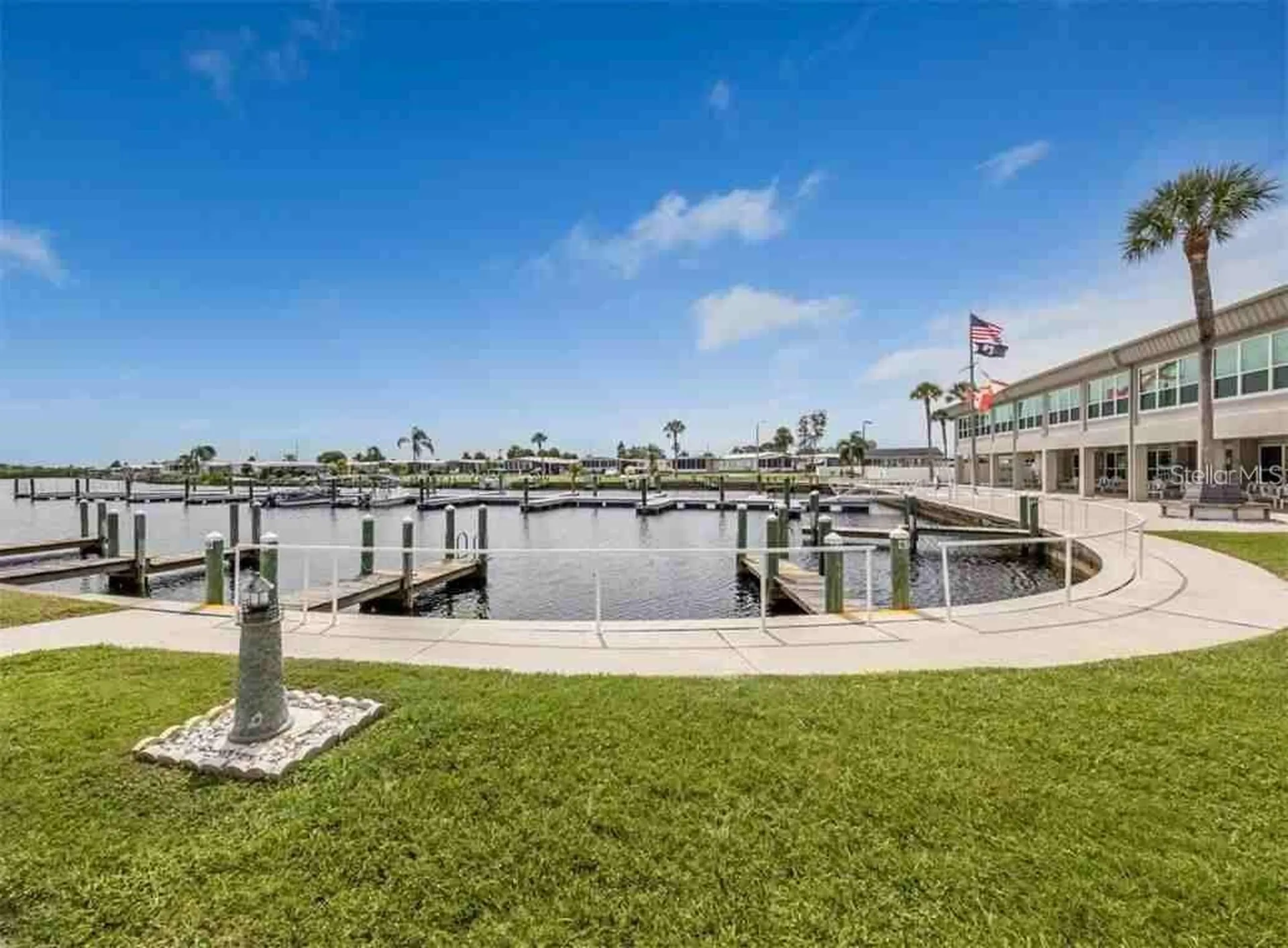 212 Wolverine Avenue North Port FL 34287