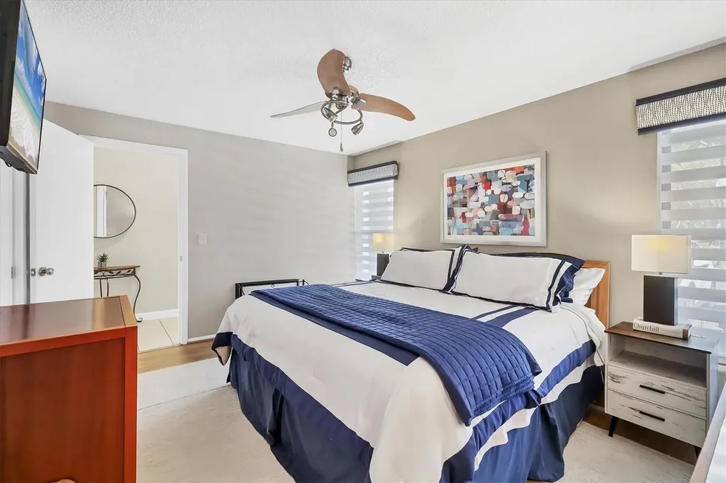 3041 Quail Hollow Sarasota FL 34235