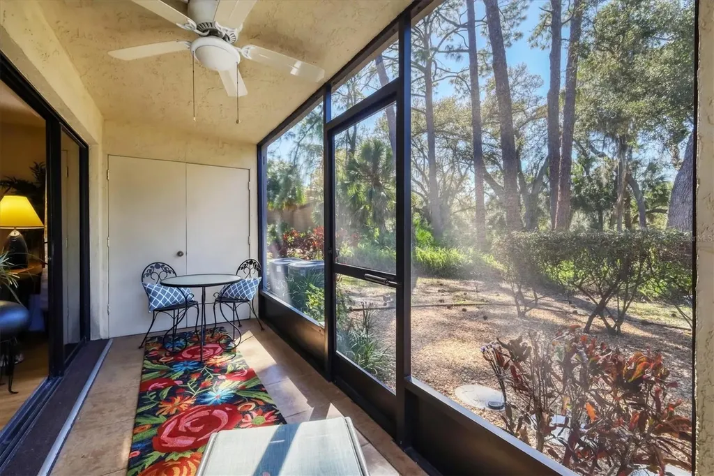 3041 Quail Hollow Sarasota FL 34235