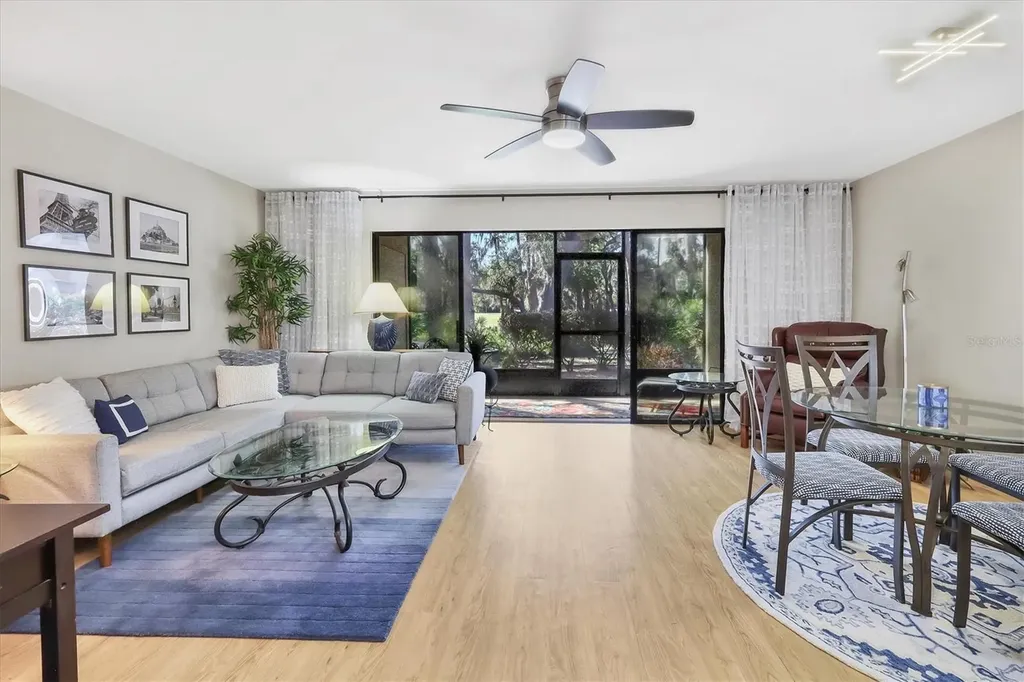 3041 Quail Hollow Sarasota FL 34235