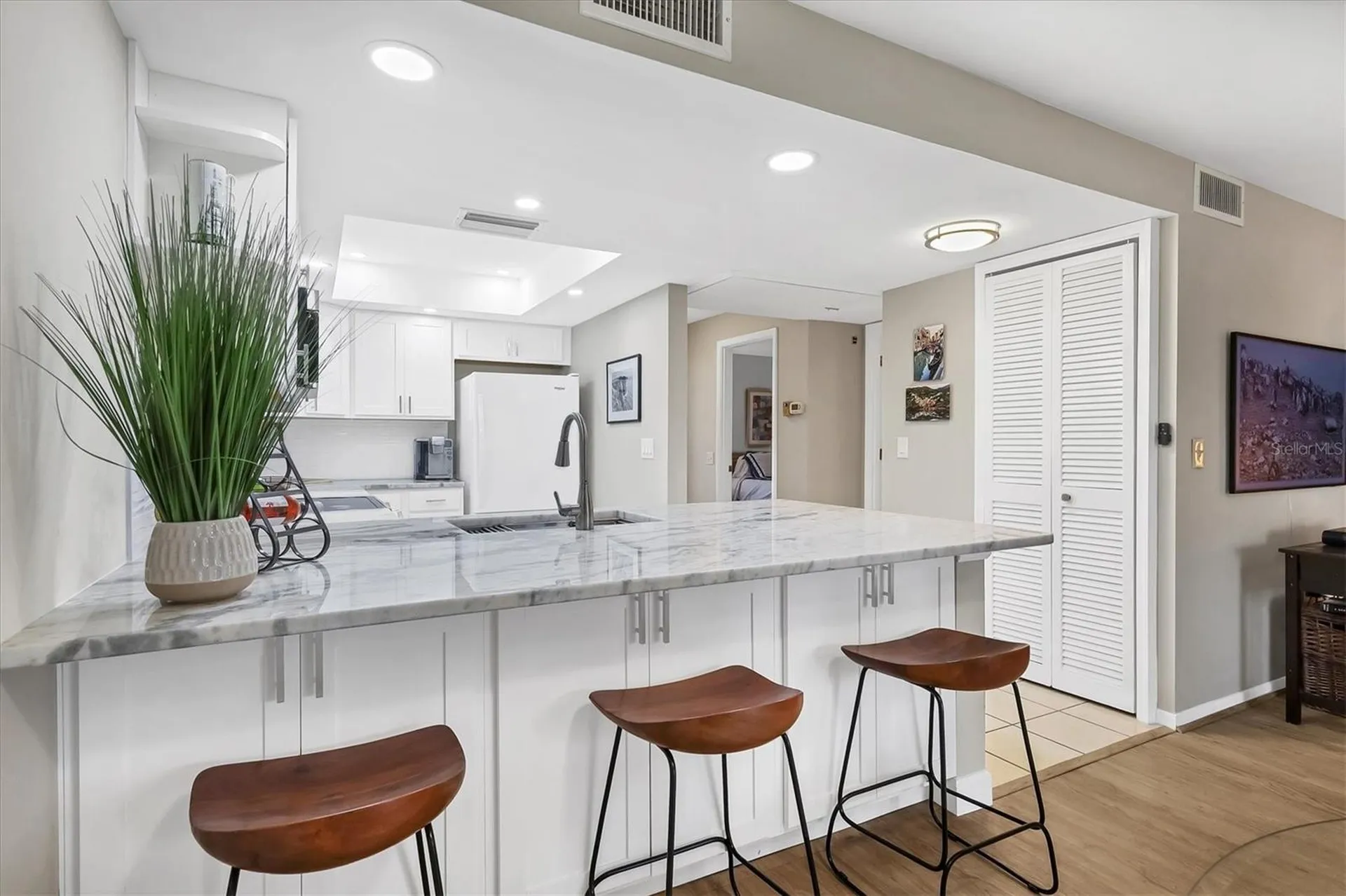 3041 Quail Hollow Sarasota FL 34235