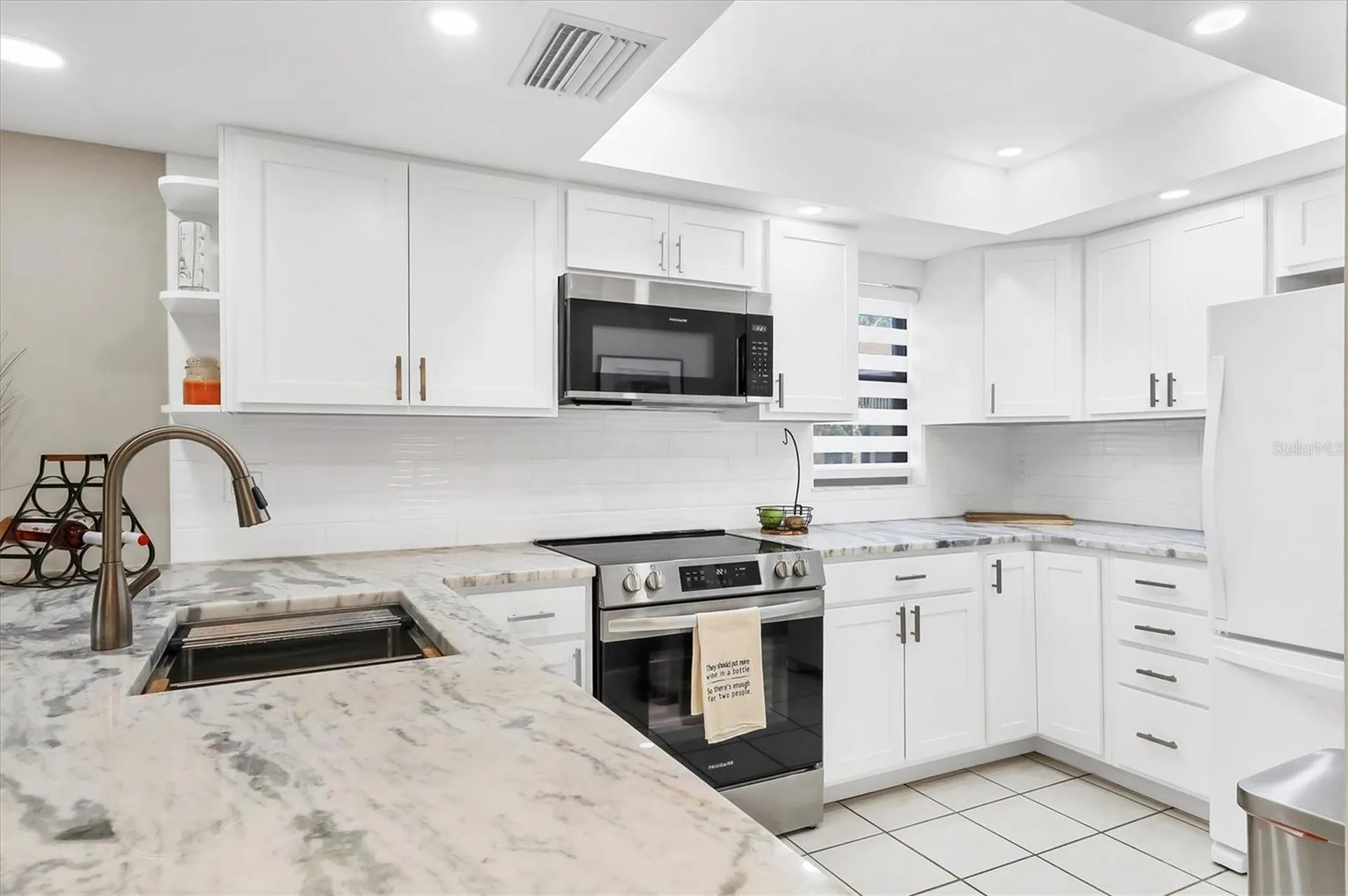 3041 Quail Hollow Sarasota FL 34235