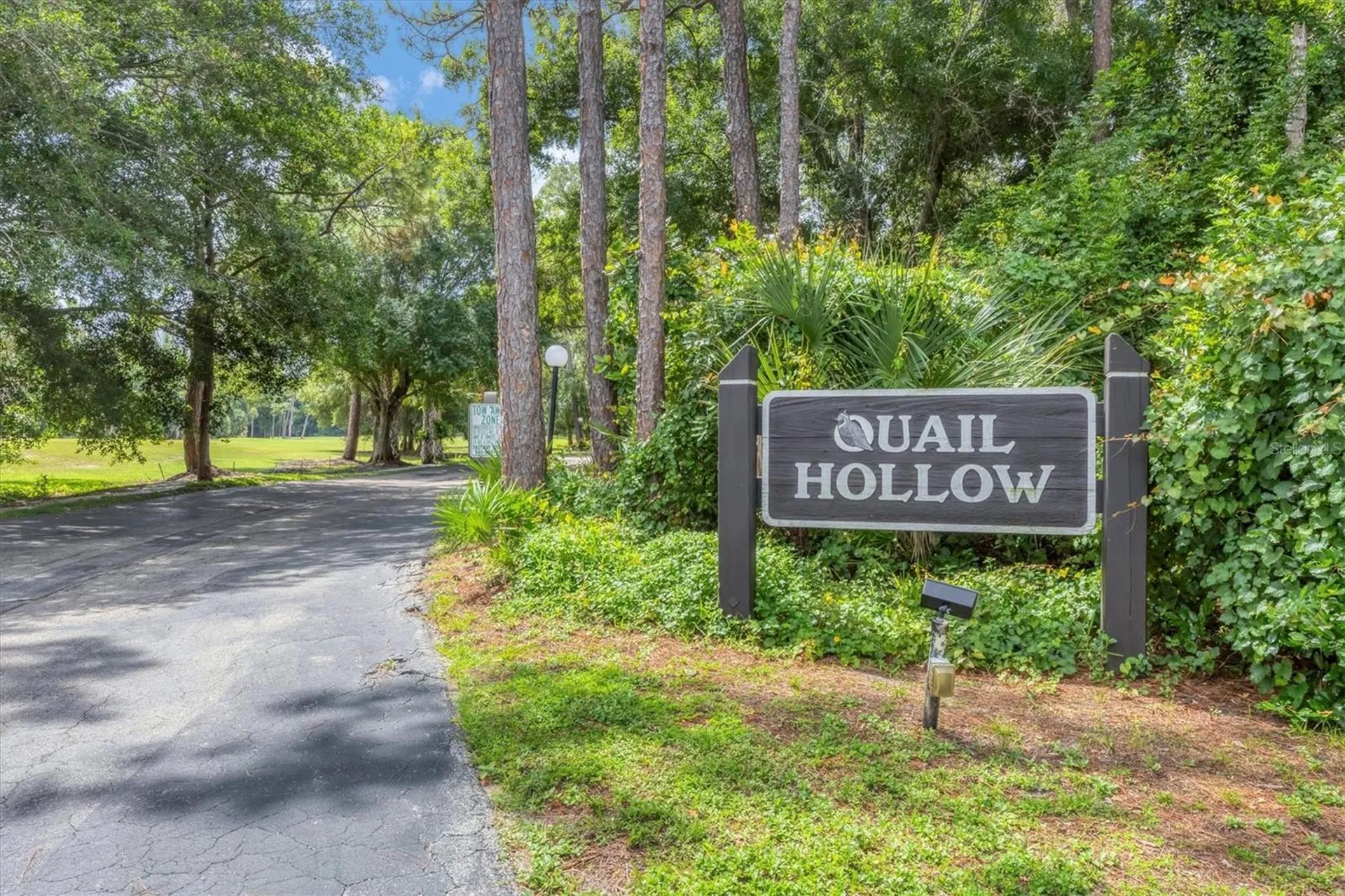 3041 Quail Hollow Sarasota FL 34235