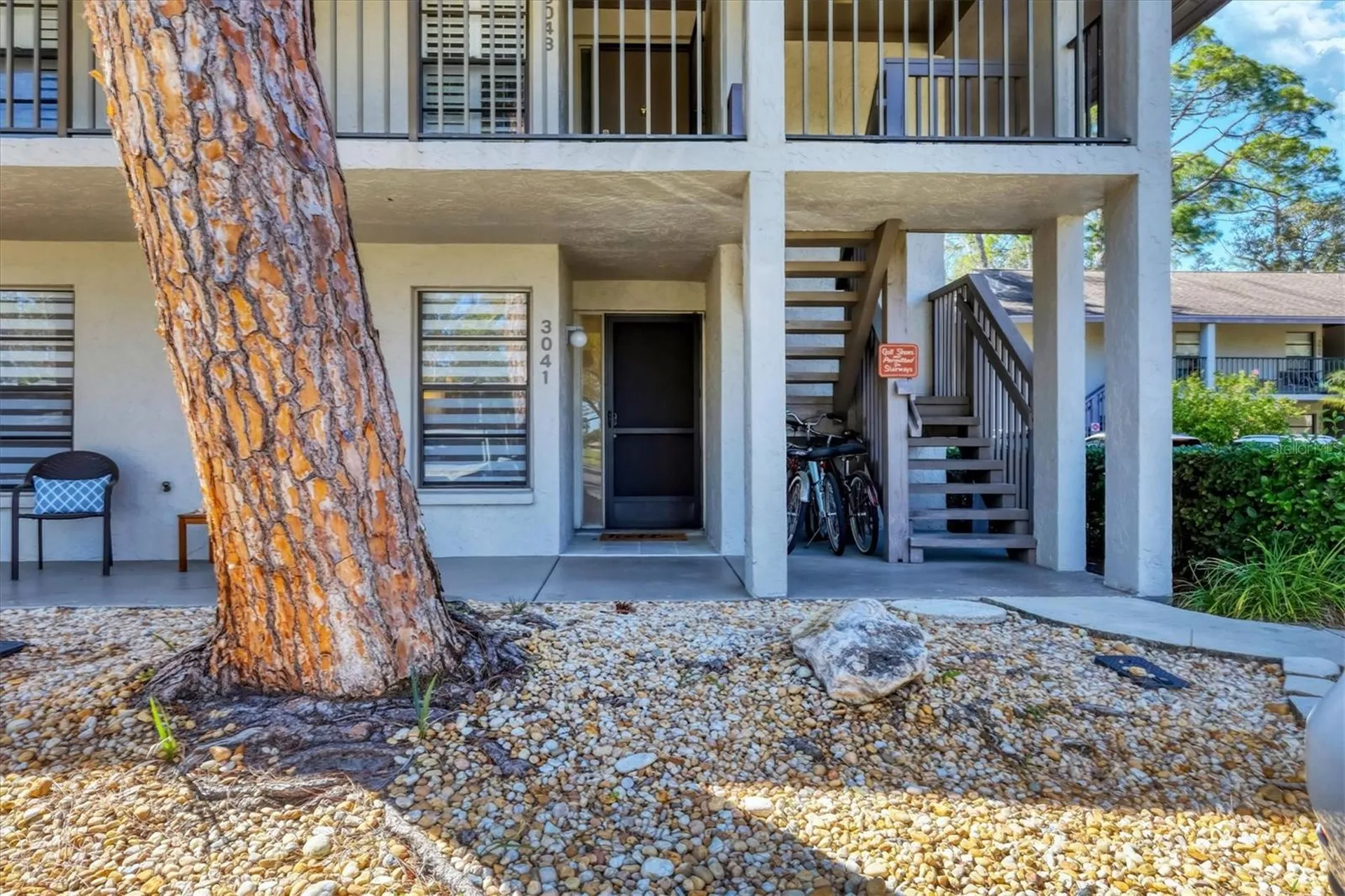 3041 Quail Hollow Sarasota FL 34235