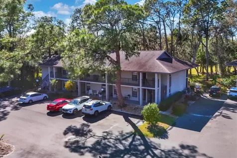 3041 Quail Hollow Sarasota FL 34235