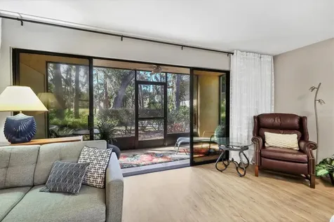 3041 Quail Hollow Sarasota FL 34235
