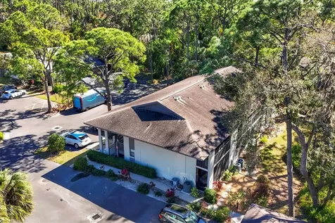 3041 Quail Hollow Sarasota FL 34235