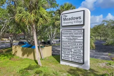 3041 Quail Hollow Sarasota FL 34235