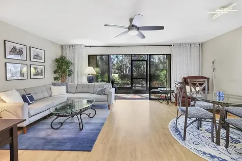 3041 Quail Hollow Sarasota FL 34235