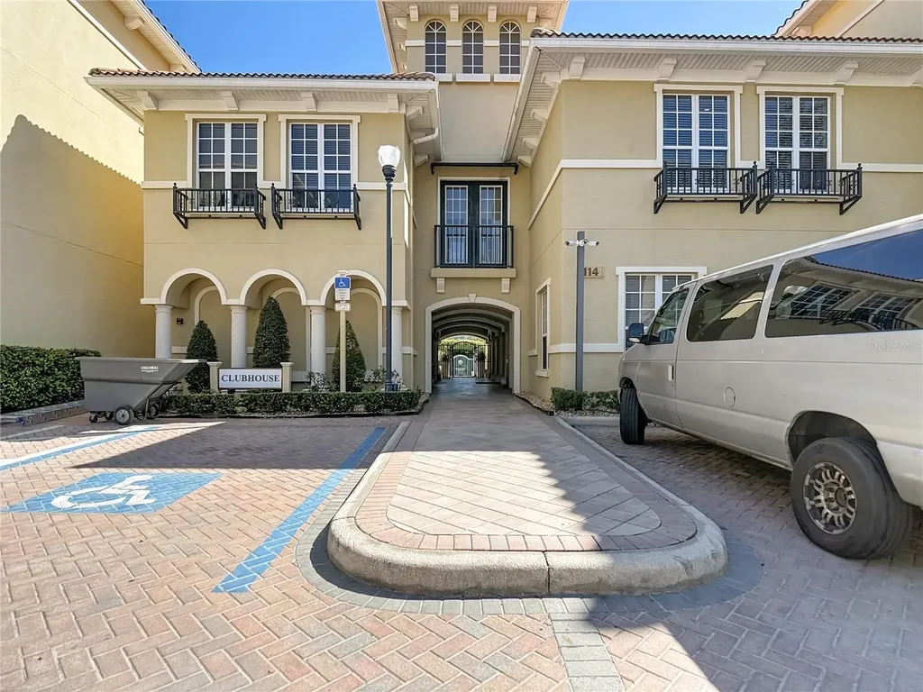147 S Sherrill Street Tampa FL 33609