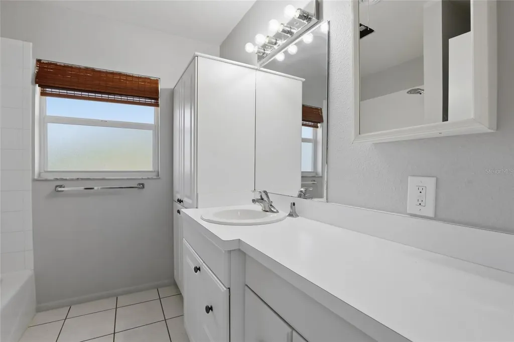 2227 Grove Street Sarasota FL 34239