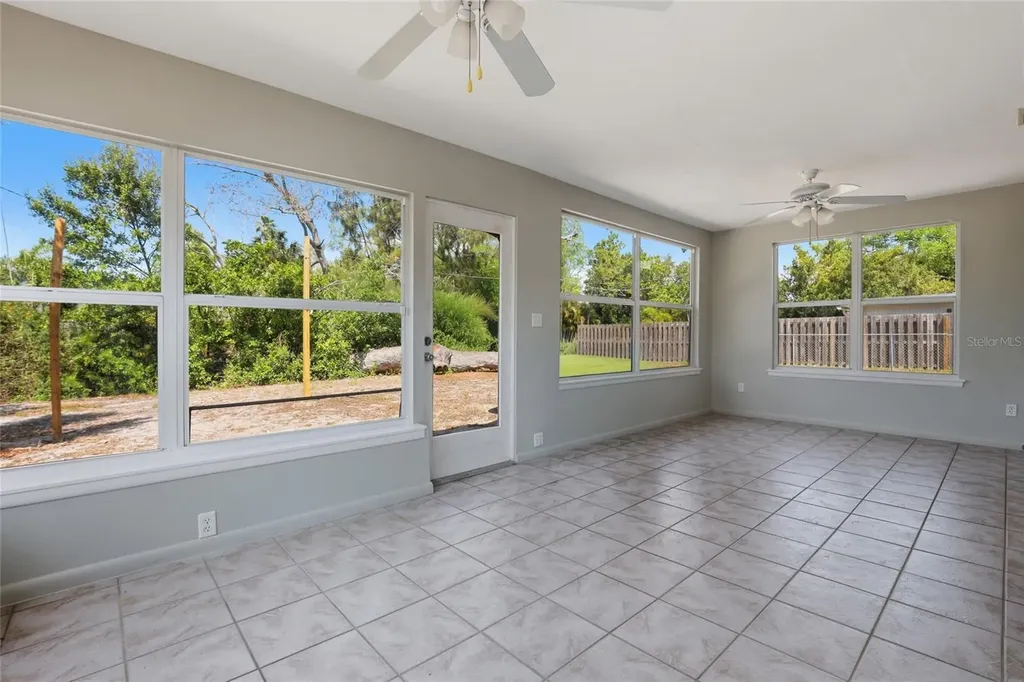 2227 Grove Street Sarasota FL 34239