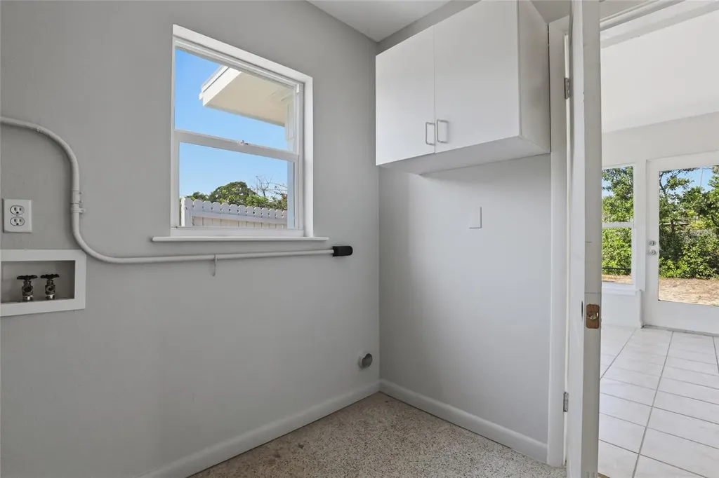 2227 Grove Street Sarasota FL 34239