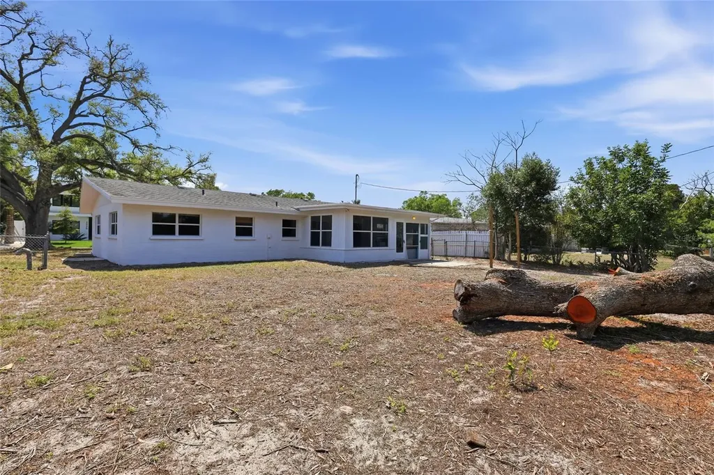 2227 Grove Street Sarasota FL 34239
