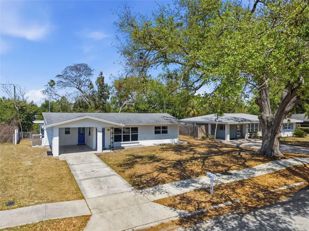 2227 Grove Street Sarasota FL 34239