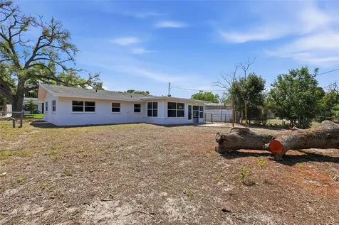 2227 Grove Street Sarasota FL 34239