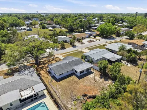 2227 Grove Street Sarasota FL 34239