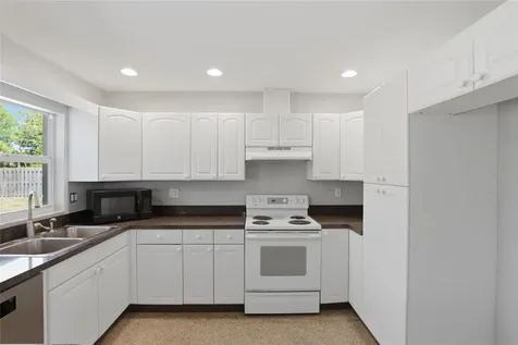 2227 Grove Street Sarasota FL 34239