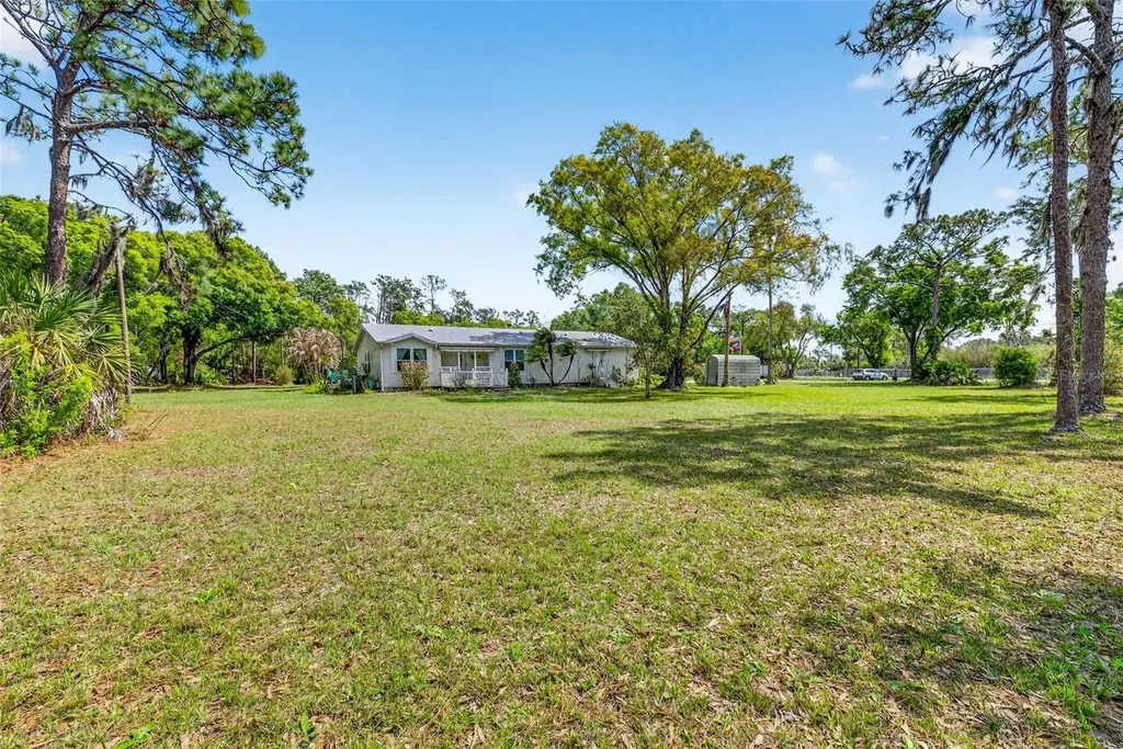 3308 24th Avenue SE Ruskin FL 33570