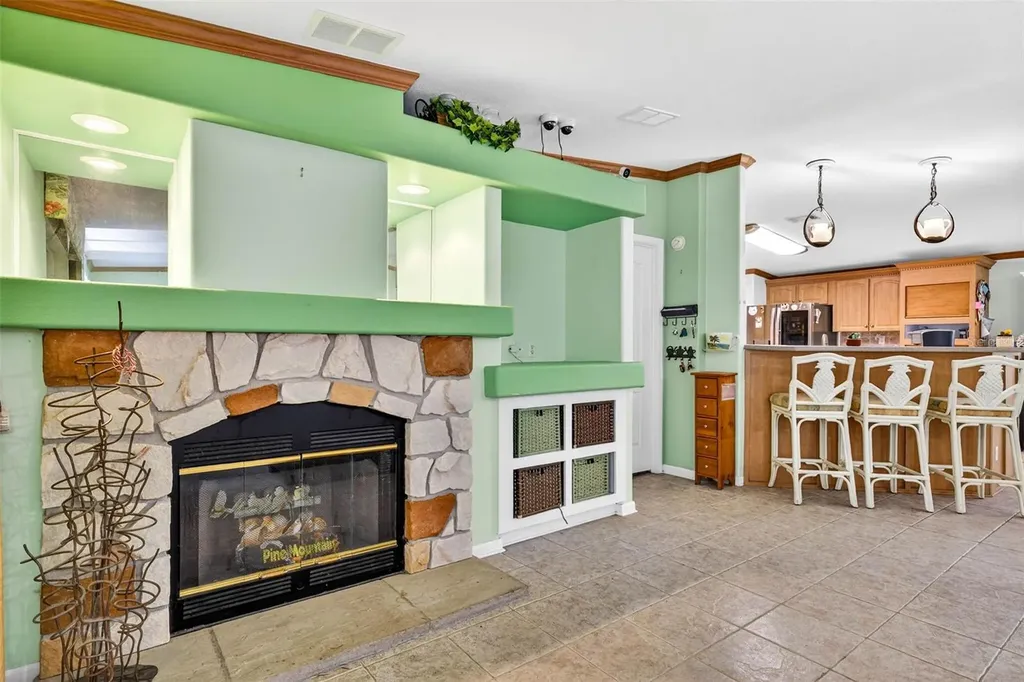 3308 24th Avenue SE Ruskin FL 33570