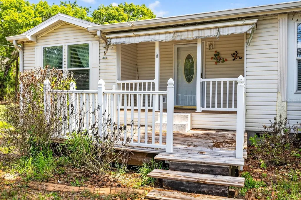 3308 24th Avenue SE Ruskin FL 33570