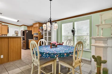 3308 24th Avenue SE Ruskin FL 33570