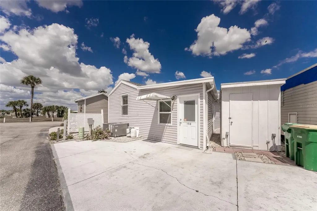 1475 Flamingo Drive Englewood FL 34224