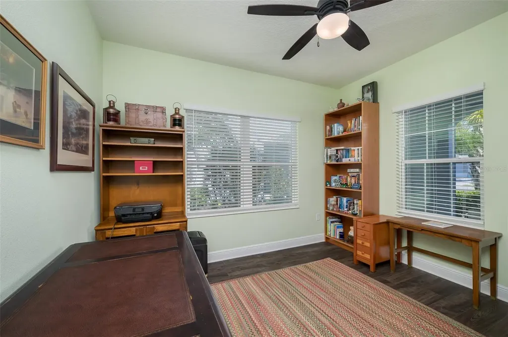 2726 Sapphire Blue Lane Bradenton FL 34211