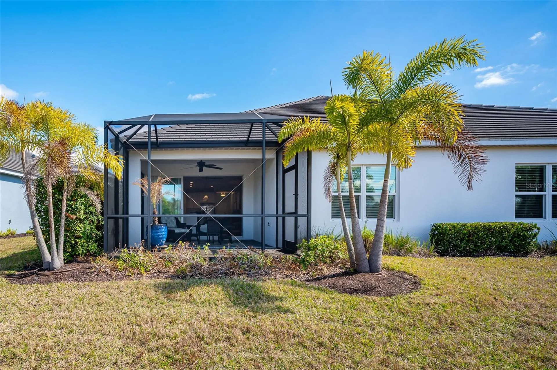 2726 Sapphire Blue Lane Bradenton FL 34211
