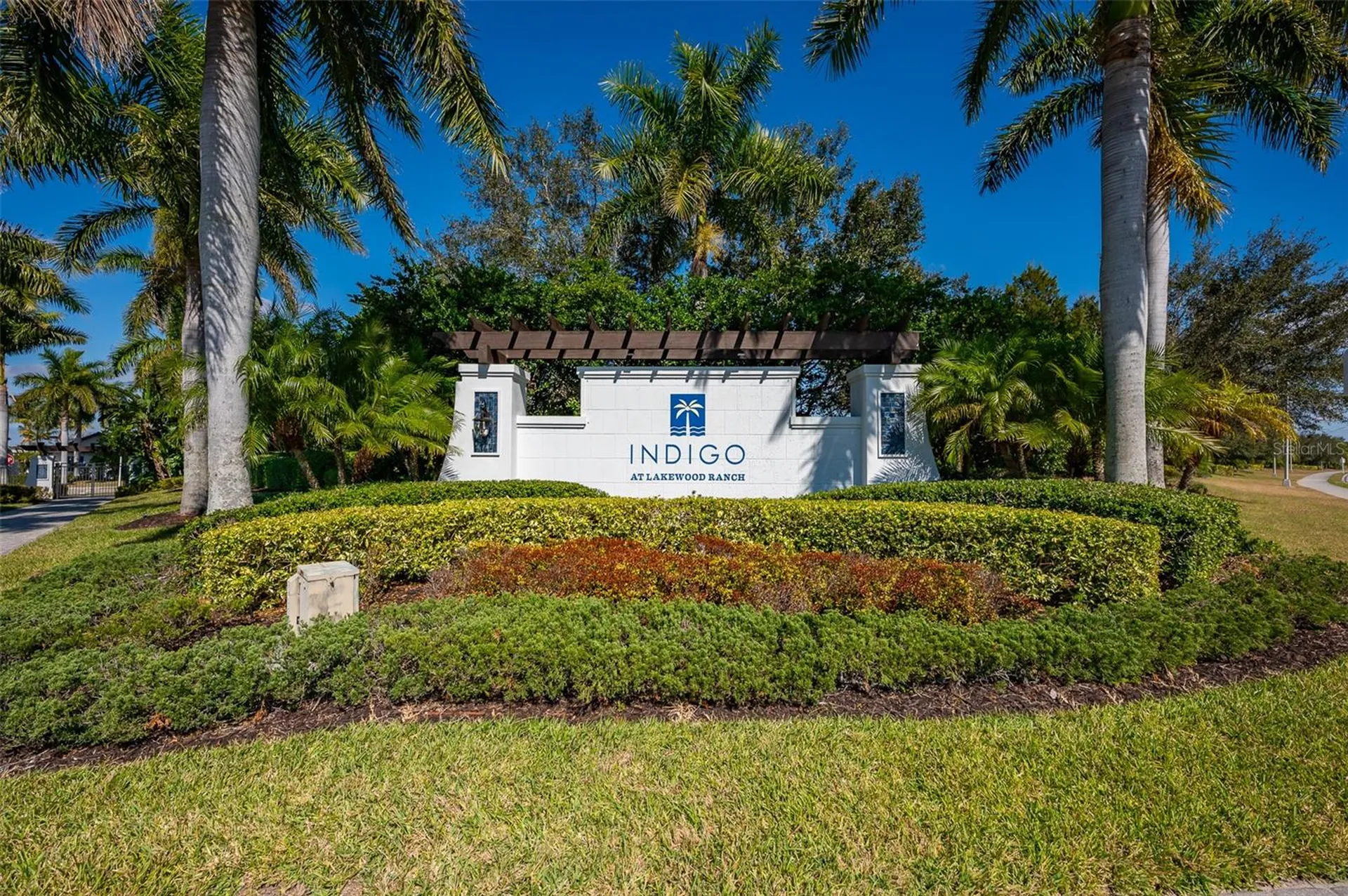 2726 Sapphire Blue Lane Bradenton FL 34211
