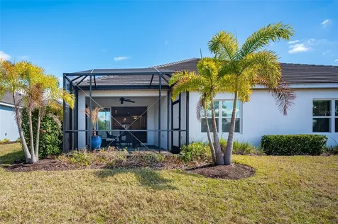2726 Sapphire Blue Lane Bradenton FL 34211