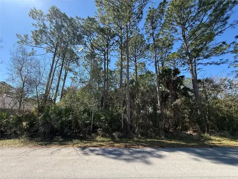 28 Phoenix Lane Palm Coast FL 32164