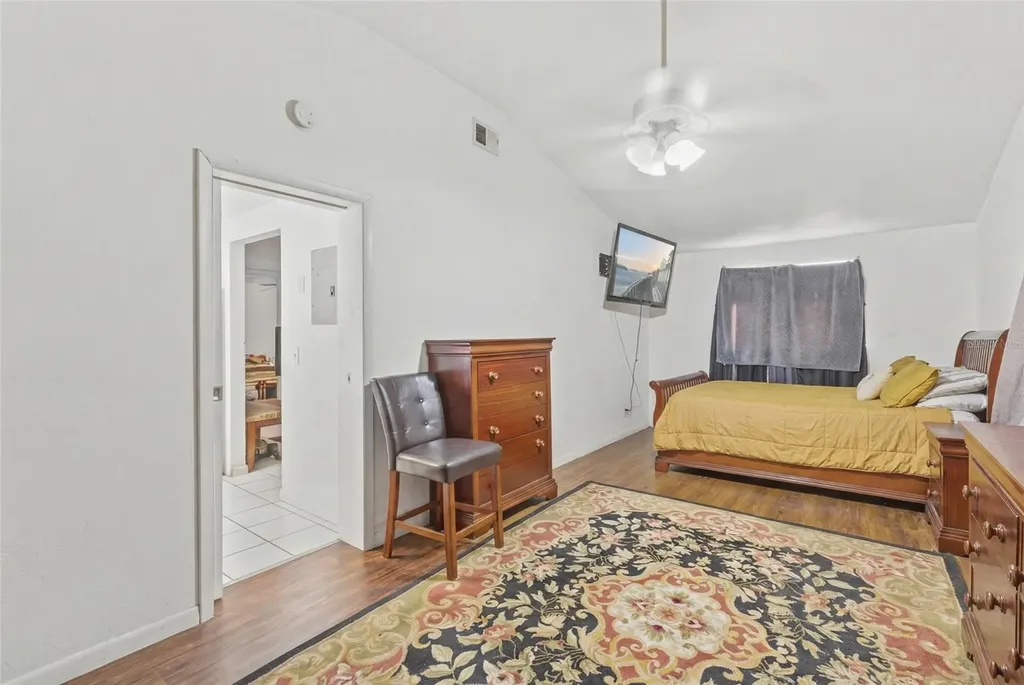 2788 41st Avenue N St Petersburg FL 33714