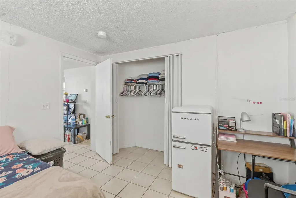 2788 41st Avenue N St Petersburg FL 33714