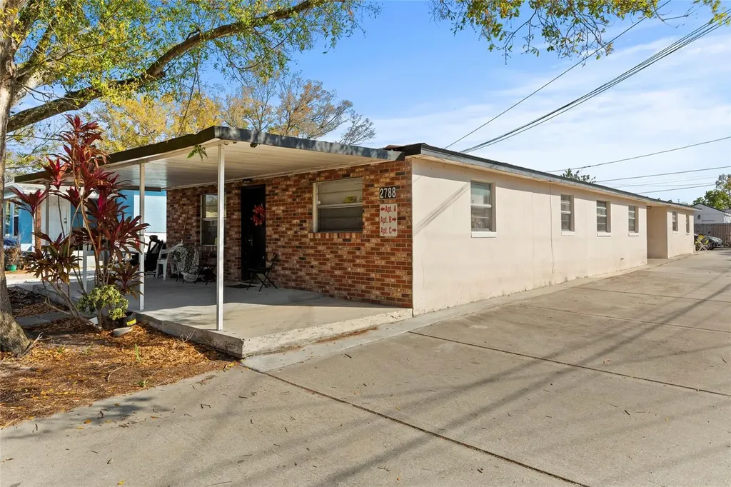 2788 41st Avenue N St Petersburg FL 33714