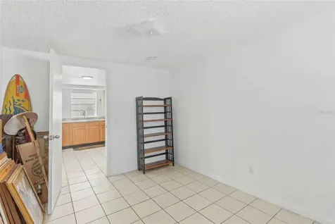 2788 41st Avenue N St Petersburg FL 33714