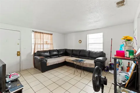 2788 41st Avenue N St Petersburg FL 33714