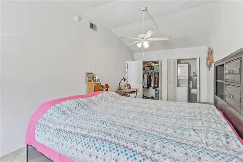 2788 41st Avenue N St Petersburg FL 33714