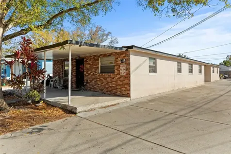 2788 41st Avenue N St Petersburg FL 33714