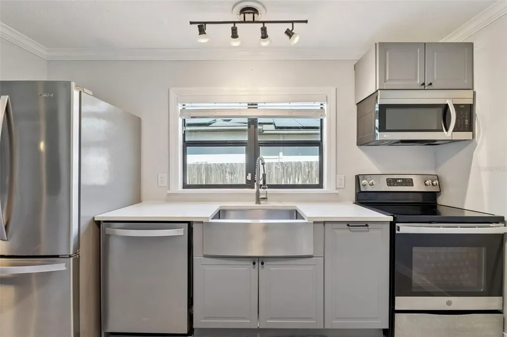 2510 Homeland Street Orlando FL 32806
