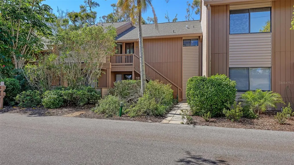1687 Brookhouse Circle Sarasota FL 34231