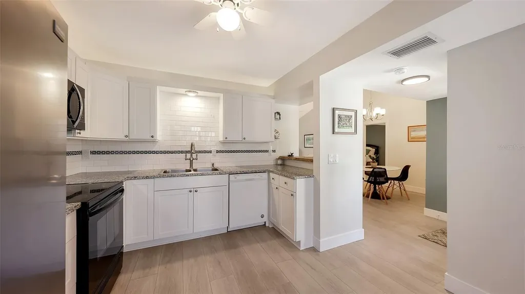 1687 Brookhouse Circle Sarasota FL 34231