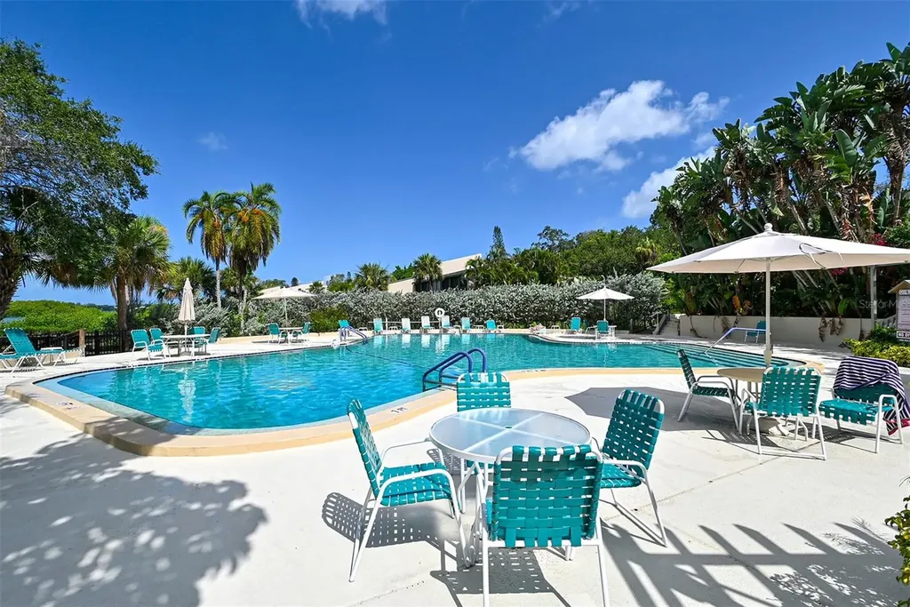 1687 Brookhouse Circle Sarasota FL 34231