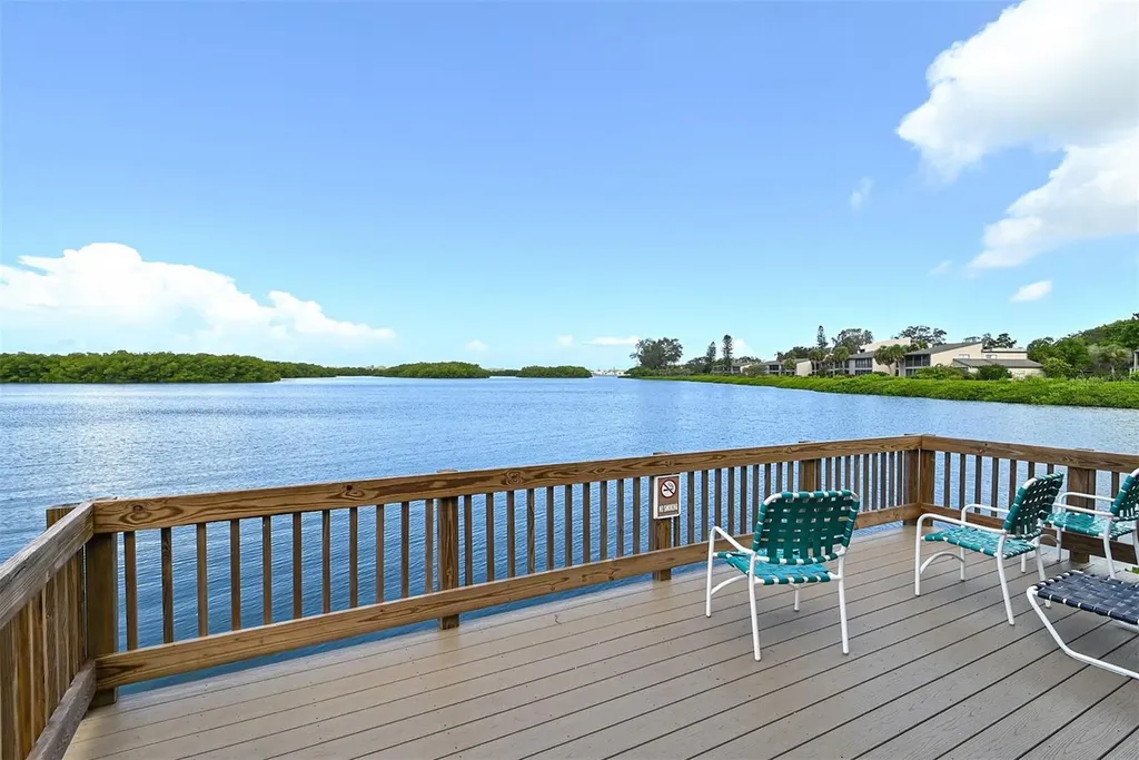1687 Brookhouse Circle Sarasota FL 34231