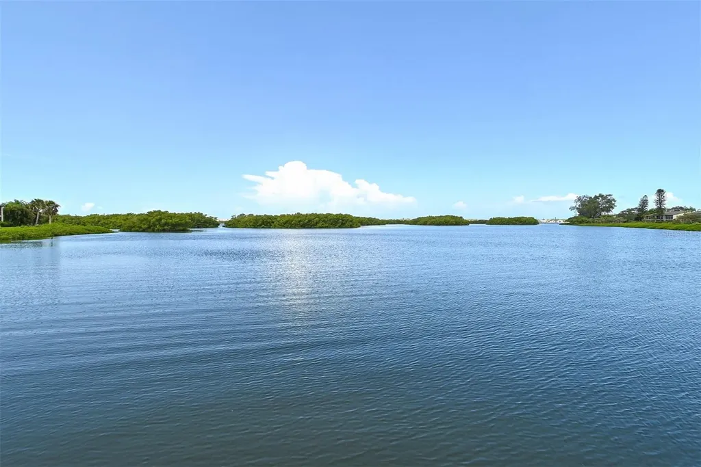 1687 Brookhouse Circle Sarasota FL 34231