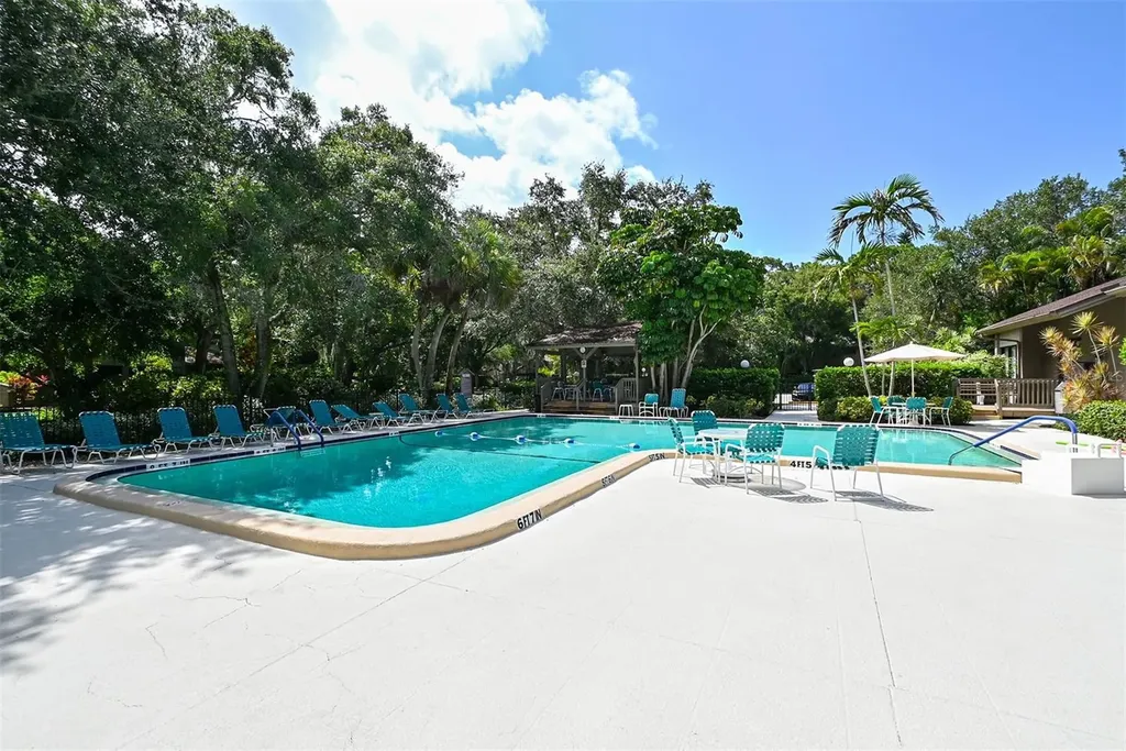 1687 Brookhouse Circle Sarasota FL 34231