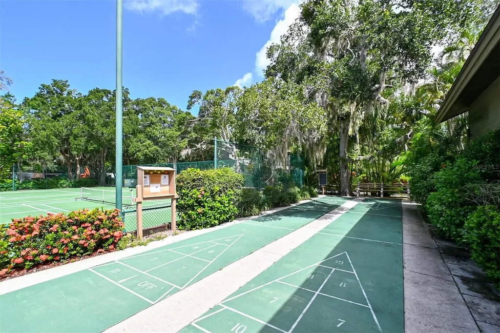 1687 Brookhouse Circle Sarasota FL 34231